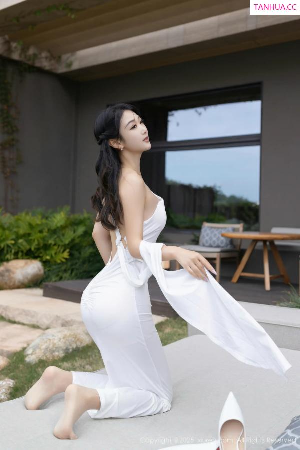 唐安琪  [XiuRen]高清写真图 2025.12.15 No.11109 唐安琪 无内肉丝第28张图片